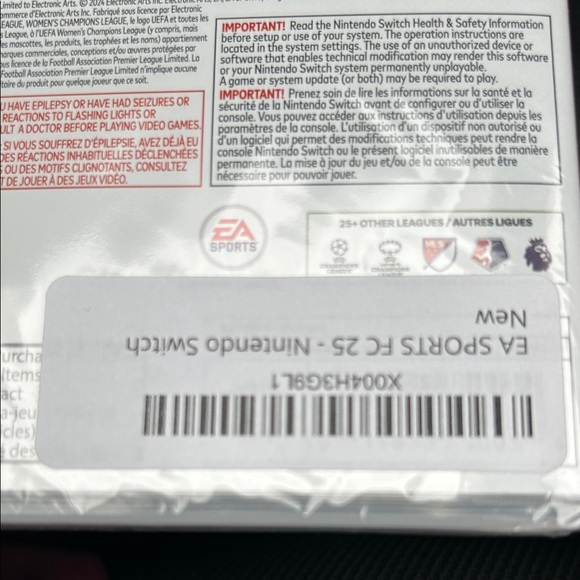 EA Sports FC 25 for Nintendo Switch - Red and White - Picture 3 of 3